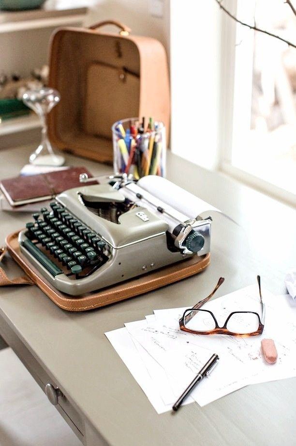 La machine à écrire&nbsp;…